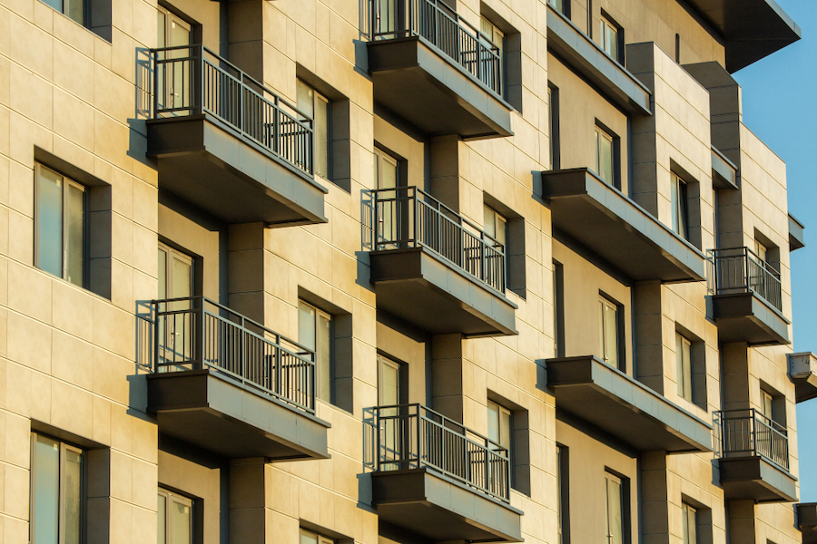 Rifacimento frontalini condominio Roma